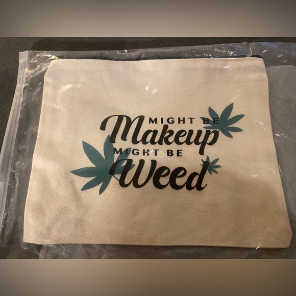 Make Up Bag Canvas NWT - Picture 3 of 3
